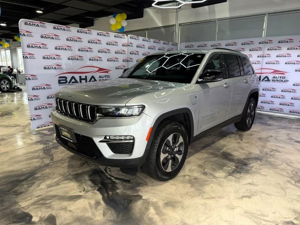 2025 Jeep WL Grand Cherokee - Image 3 of 31