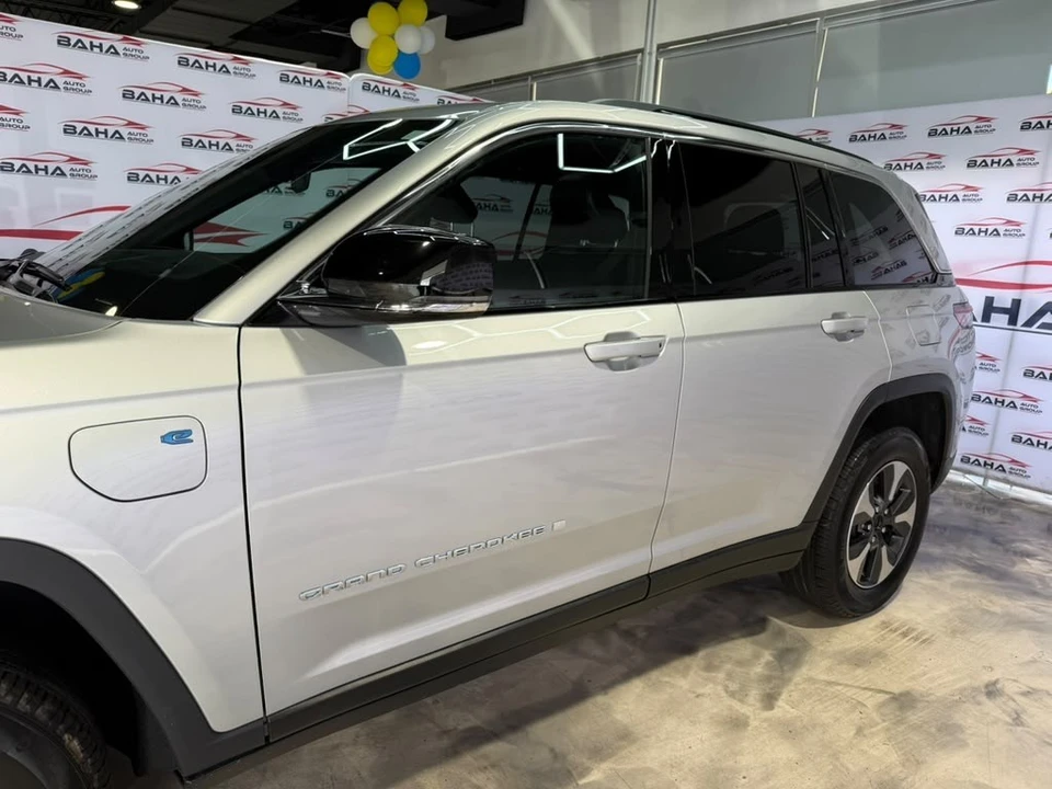 2025 Jeep WL Grand Cherokee - Image 7 of 31