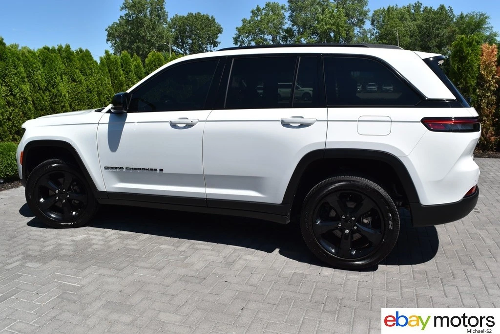 2025 Jeep WL Grand Cherokee - Image 8 of 24