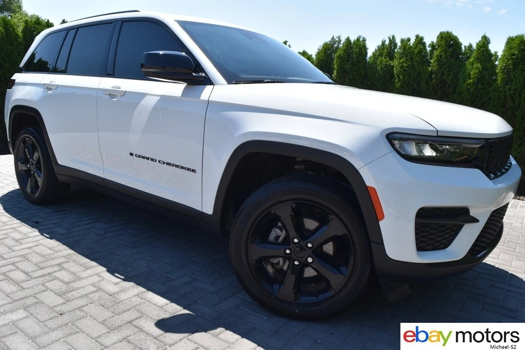 2025 Jeep WL Grand Cherokee - Image 3 of 24