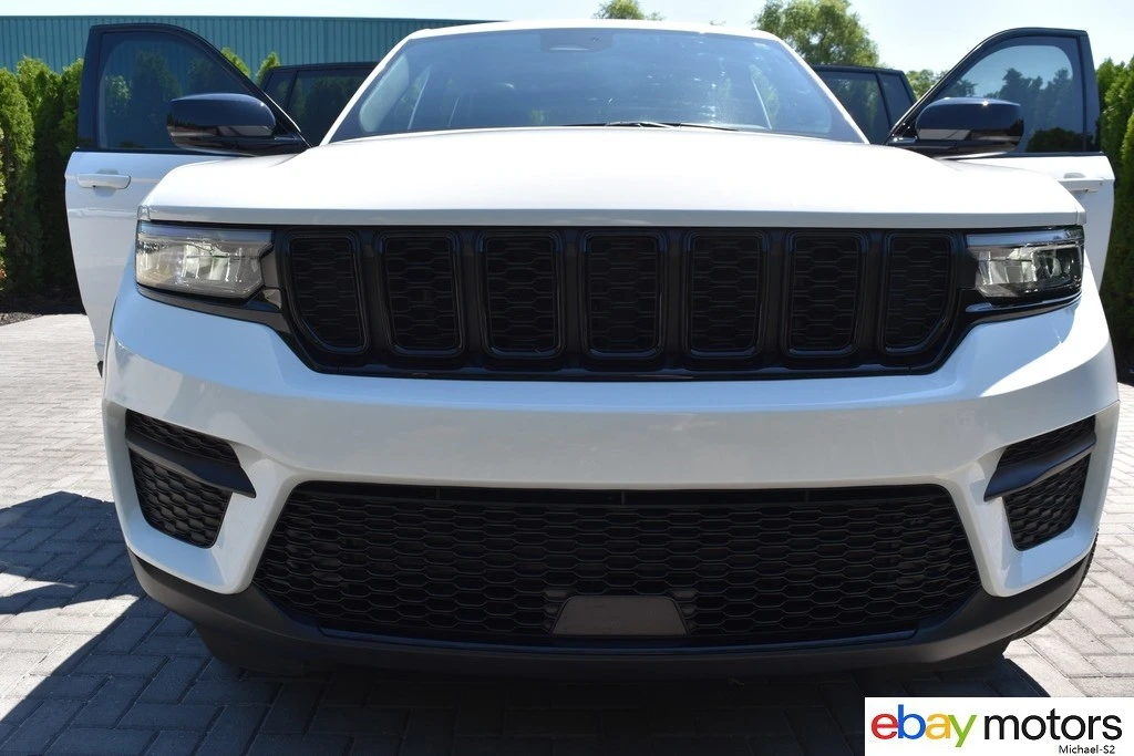 2025 Jeep WL Grand Cherokee - Image 21 of 24