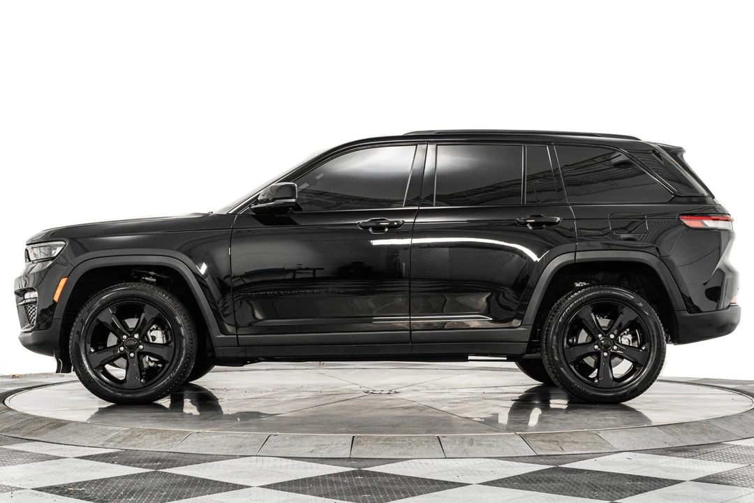 2025 Jeep WL Grand Cherokee - Image 6 of 21