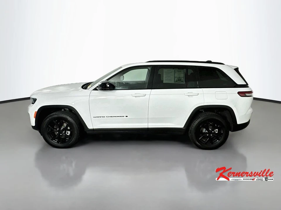 2025 Jeep WL Grand Cherokee - Image 4 of 24