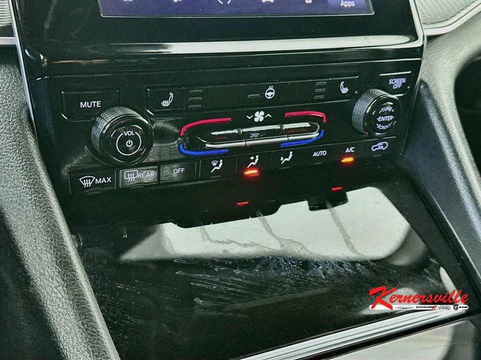 2025 Jeep WL Grand Cherokee - Image 18 of 24