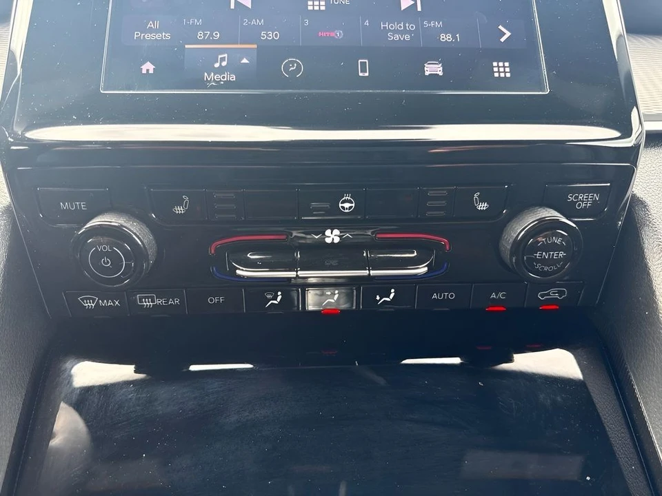 2025 Jeep WL Grand Cherokee - Image 9 of 24