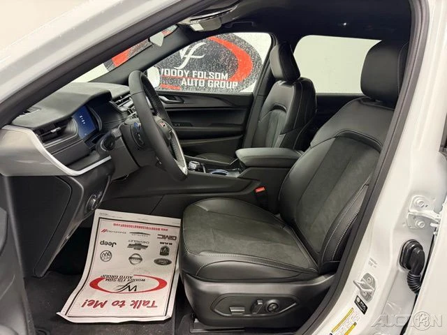 2025 Jeep WL Grand Cherokee - Image 12 of 12