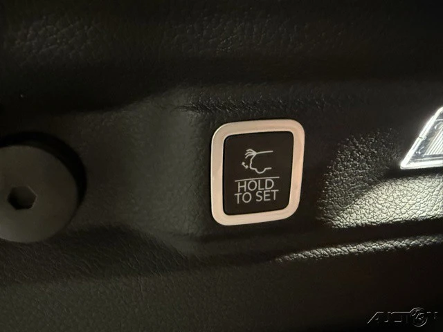 2025 Jeep WL Grand Cherokee - Image 8 of 12