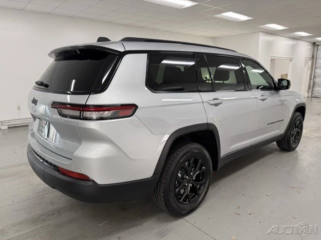 2025 Jeep WL Grand Cherokee - Image 5 of 12