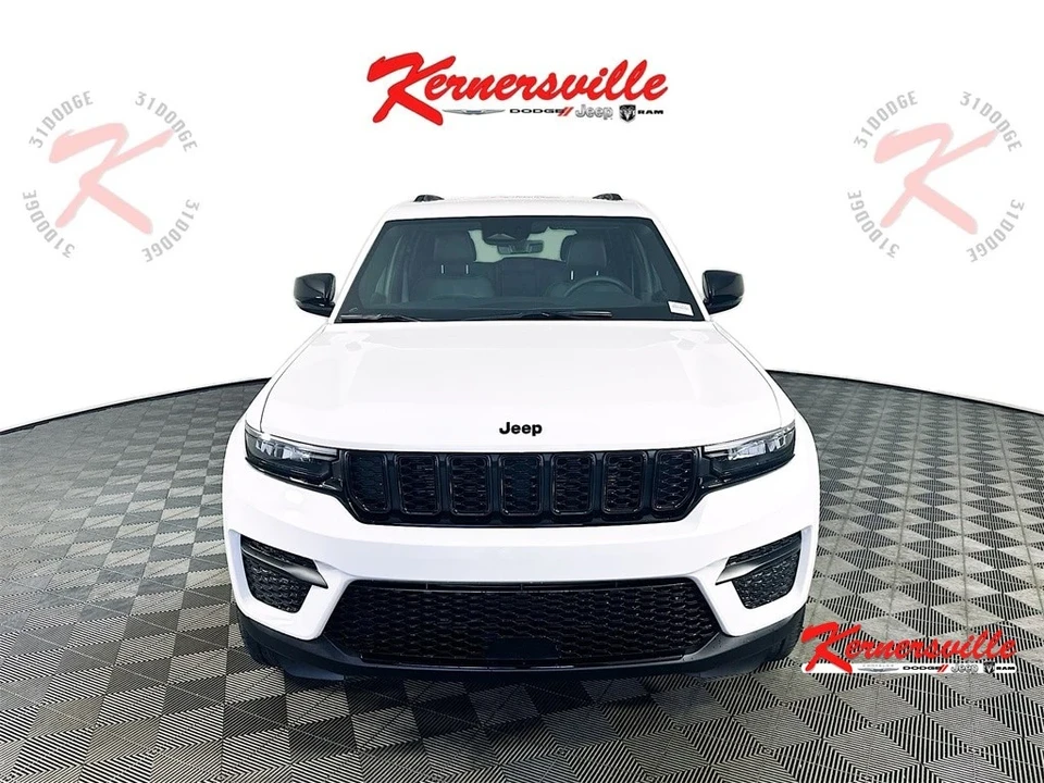 2025 Jeep WL Grand Cherokee - Image 2 of 21