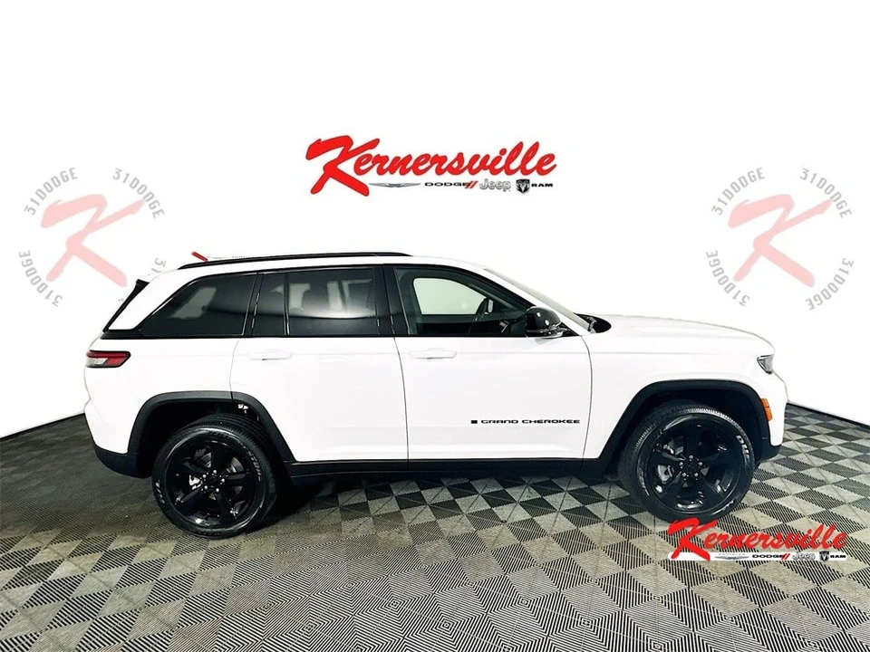 2025 Jeep WL Grand Cherokee - Image 8 of 21