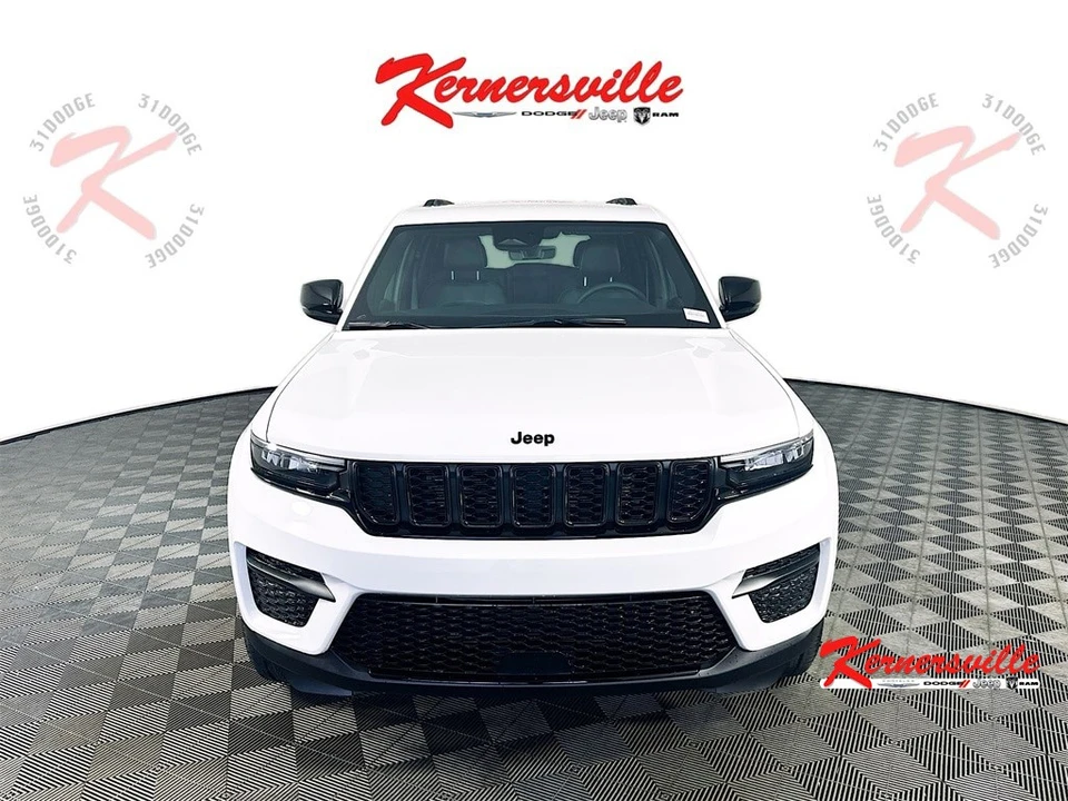 2025 Jeep KL Cherokee - Image 2 of 12