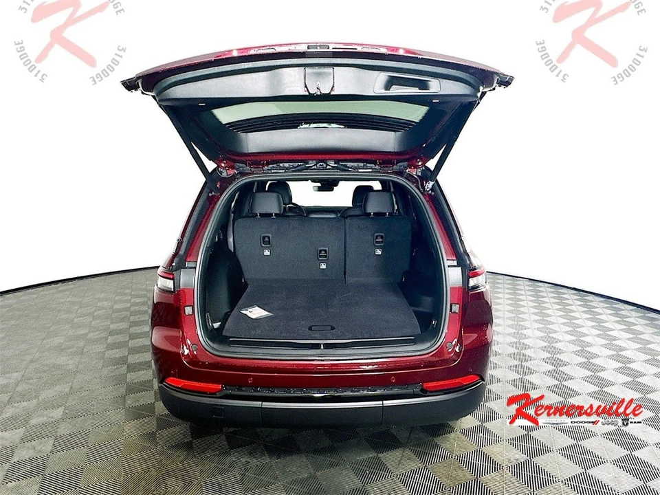 2025 Jeep WL Grand Cherokee - Image 16 of 21
