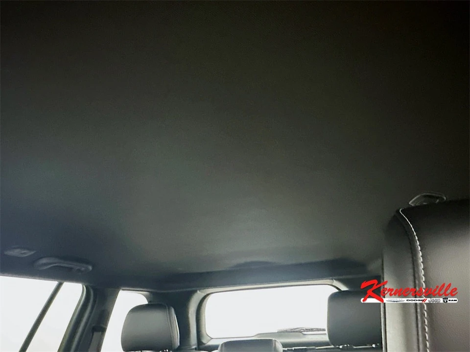 2025 Jeep WL Grand Cherokee - Image 14 of 21