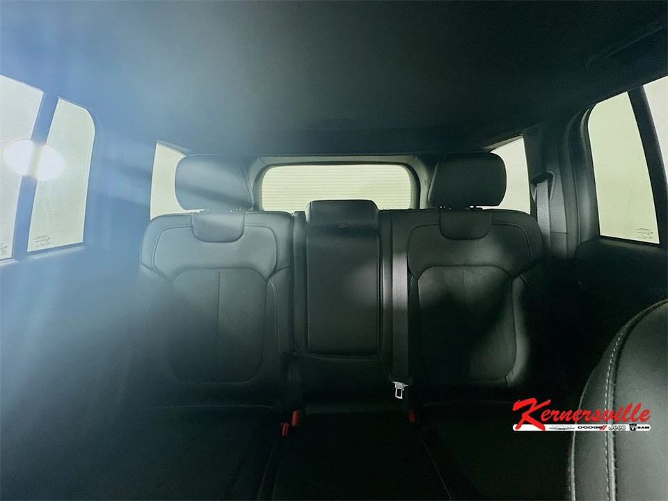 2025 Jeep KL Cherokee - Image 10 of 21