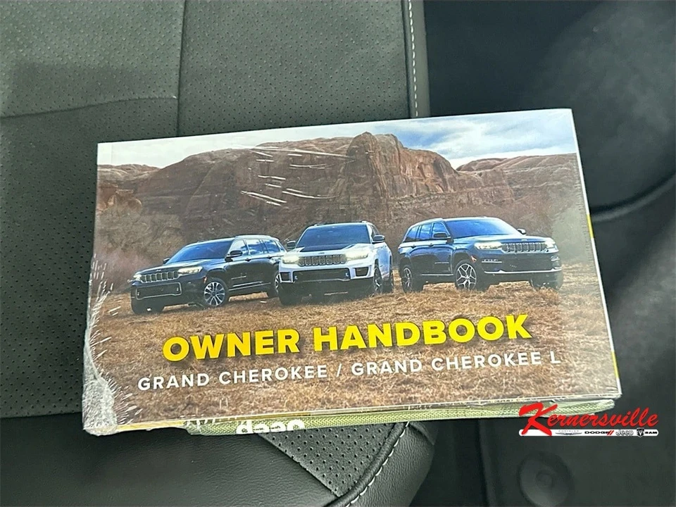 2025 Jeep WL Grand Cherokee - Image 21 of 21