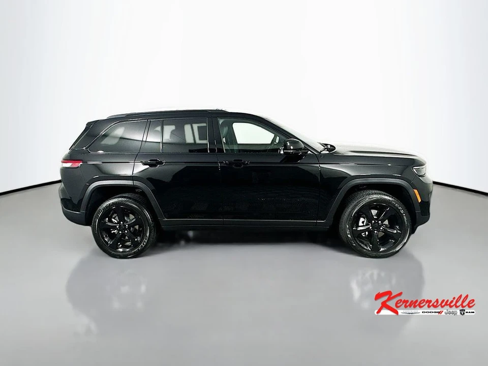 2025 Jeep WL Grand Cherokee - Image 8 of 12