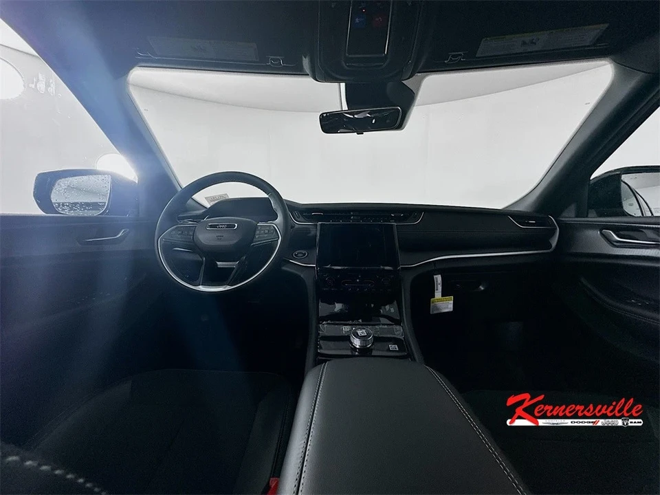 2025 Jeep WL Grand Cherokee - Image 9 of 21