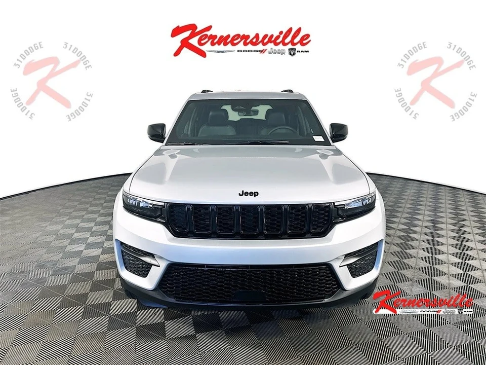 2025 Jeep KL Cherokee - Image 2 of 21
