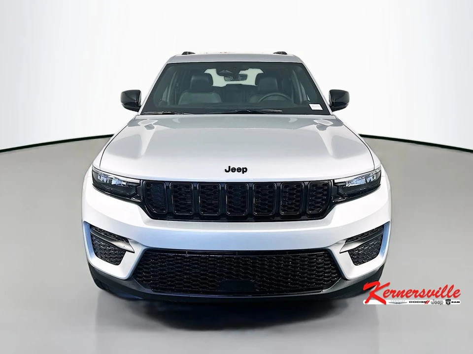 2025 Jeep WL Grand Cherokee - Image 2 of 12