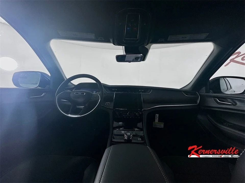 2025 Jeep WL Grand Cherokee - Image 9 of 21