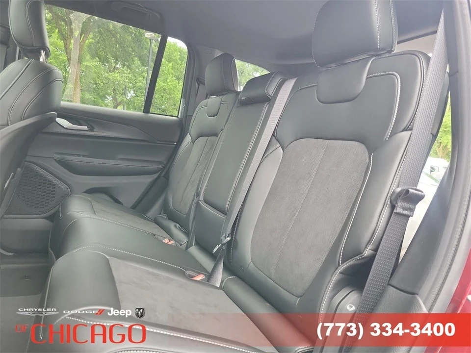 2025 Jeep WL Grand Cherokee - Image 10 of 12