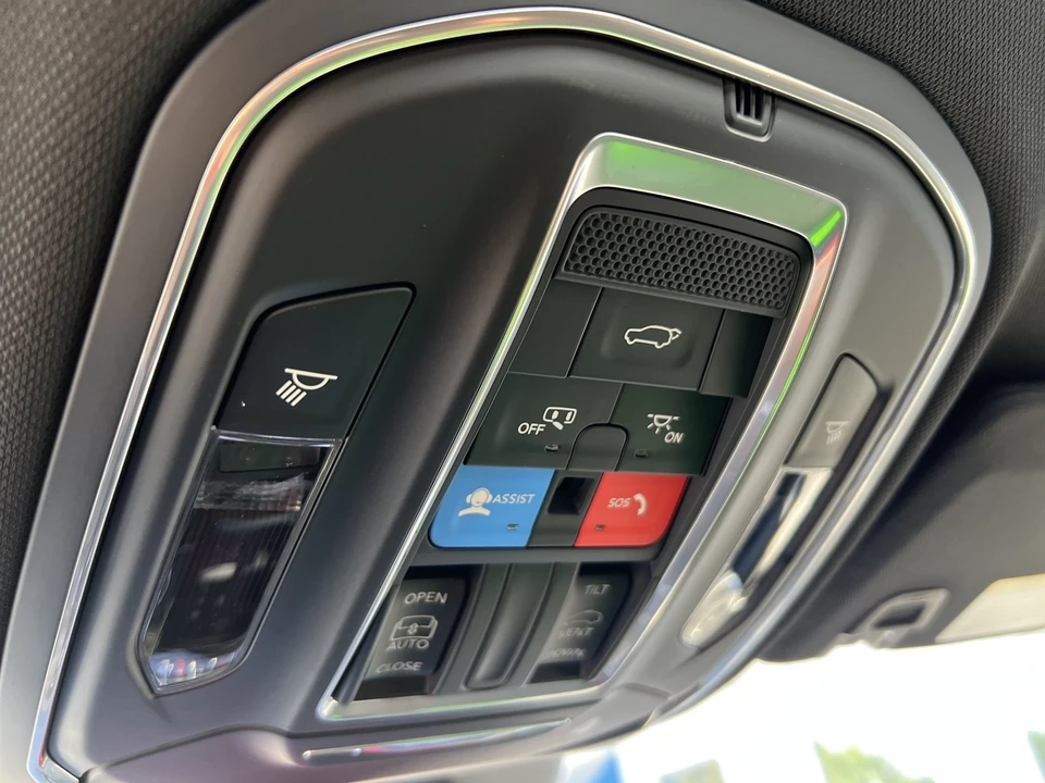 2025 Jeep WL Grand Cherokee - Image 25 of 29