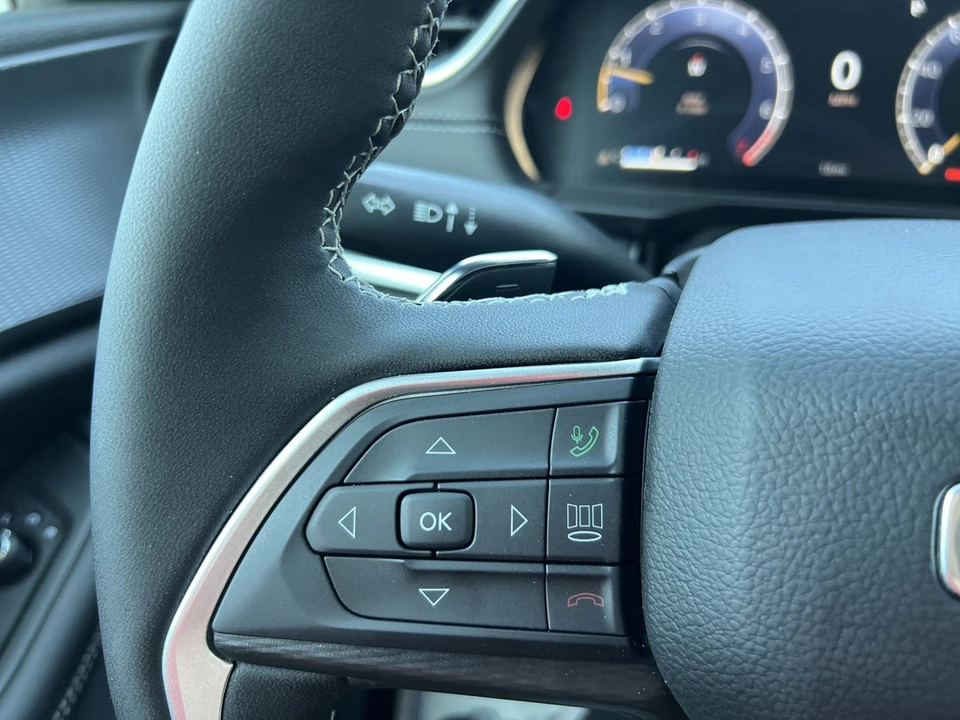 2025 Jeep WL Grand Cherokee - Image 23 of 29