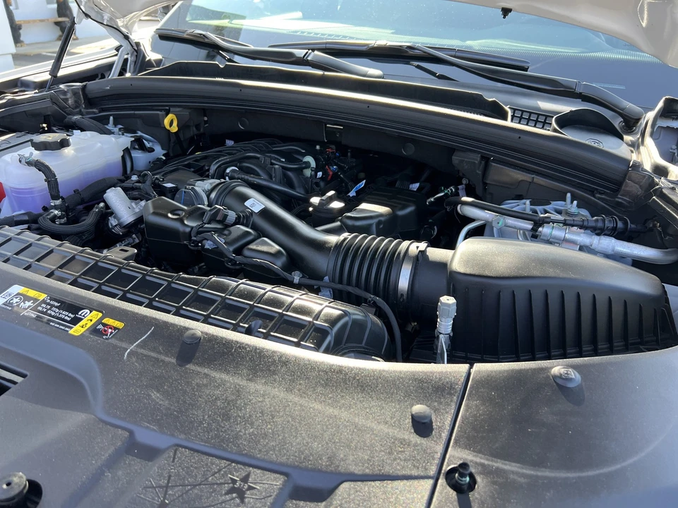 2025 Jeep WL Grand Cherokee - Image 29 of 29