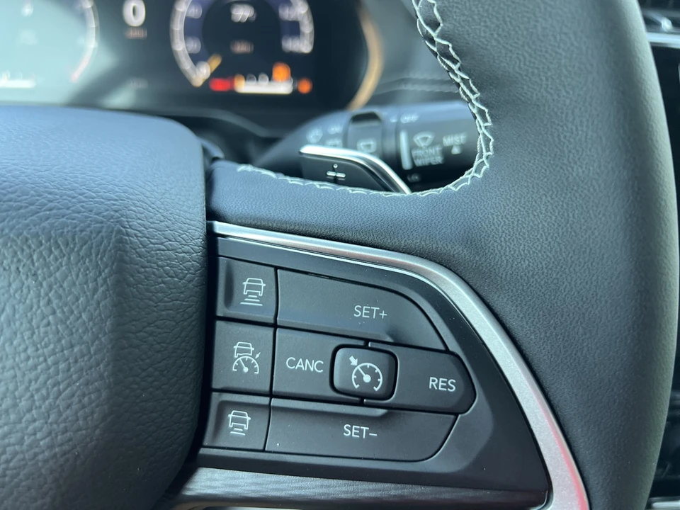 2025 Jeep WL Grand Cherokee - Image 22 of 29