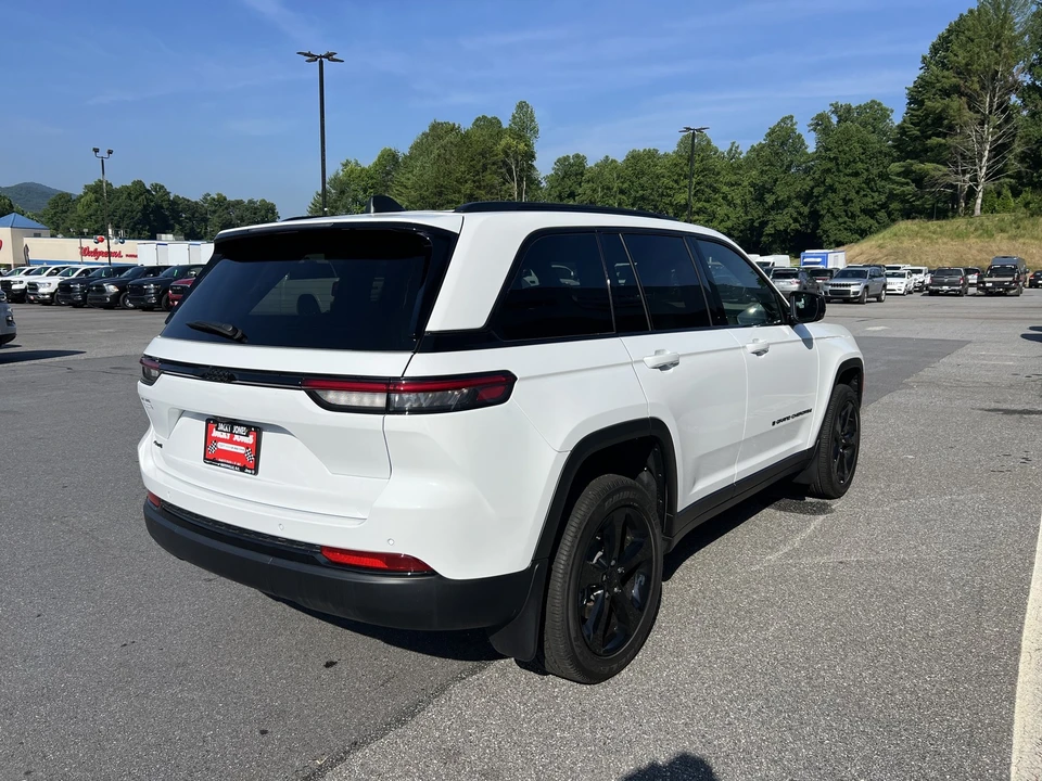 2025 Jeep WL Grand Cherokee - Image 3 of 29