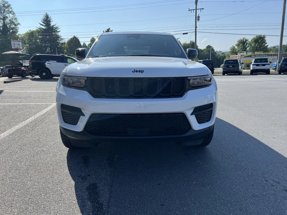 2025 Jeep WL Grand Cherokee - Image 5 of 29