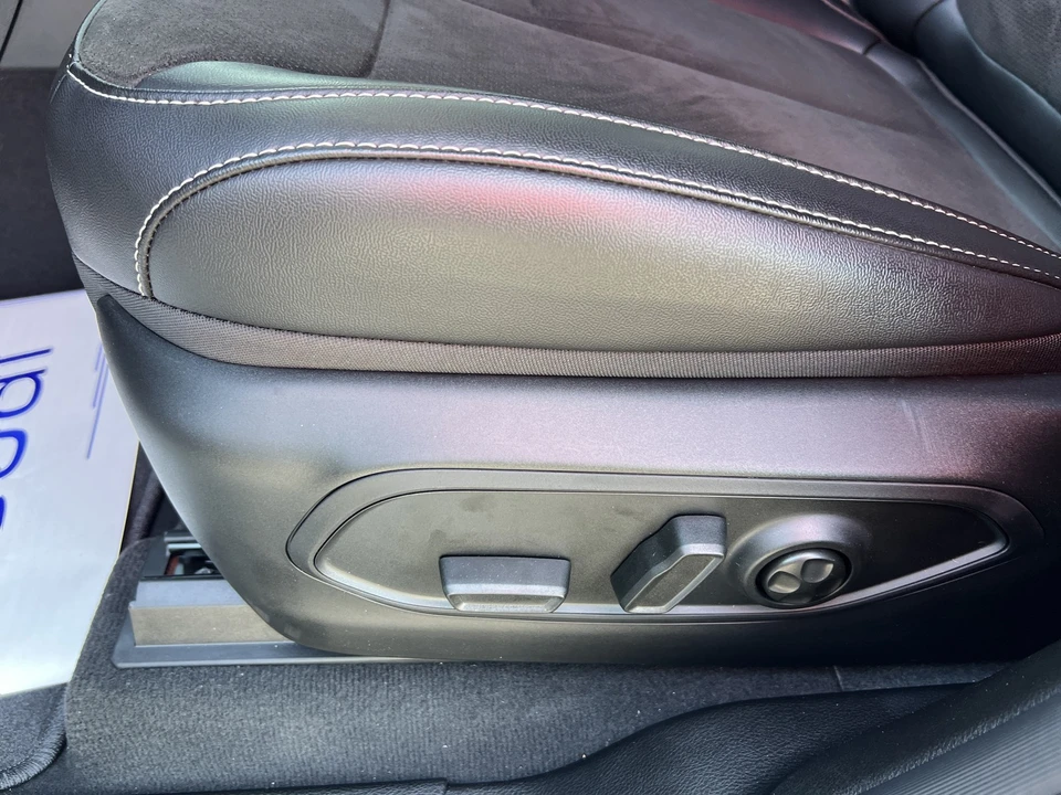 2025 Jeep WL Grand Cherokee - Image 17 of 29