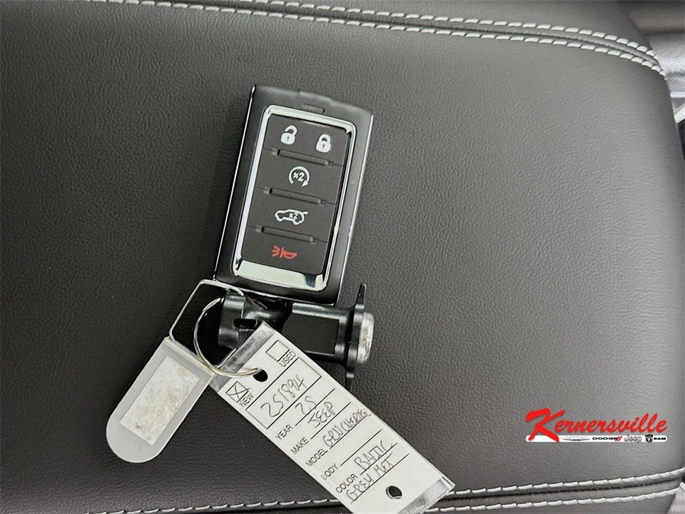 2025 Jeep WL Grand Cherokee - Image 20 of 21