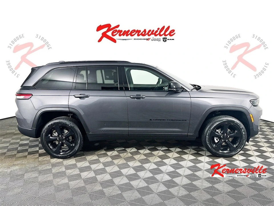 2025 Jeep WL Grand Cherokee - Image 8 of 21