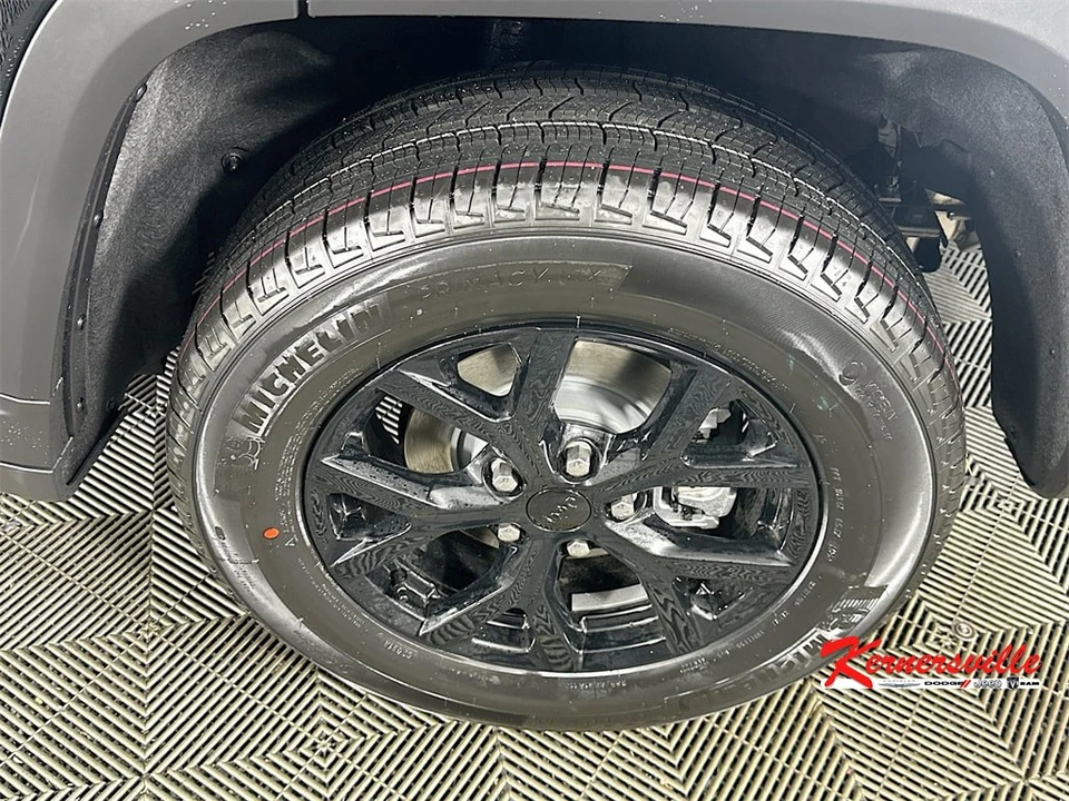 2025 Jeep WL Grand Cherokee - Image 16 of 21