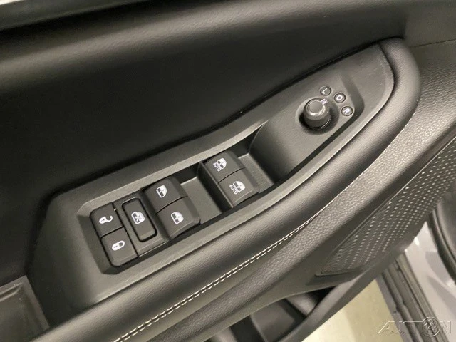 2025 Jeep WL Grand Cherokee - Image 10 of 12