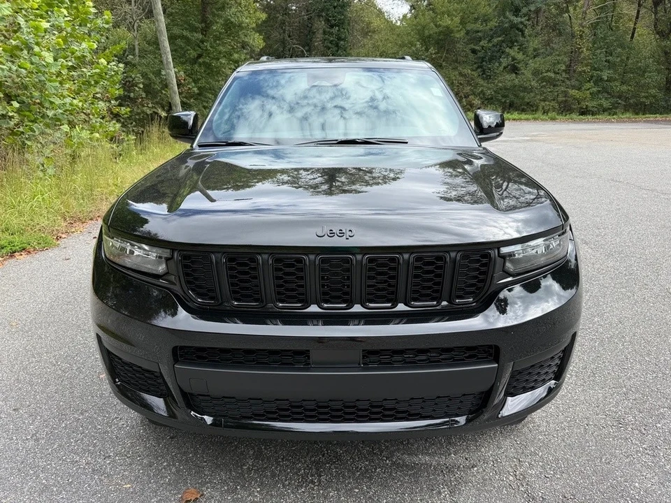 2025 Jeep WL Grand Cherokee - Image 4 of 12