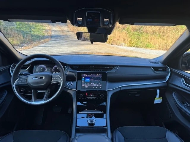 2025 Jeep WL Grand Cherokee - Image 11 of 21