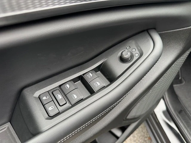 2025 Jeep KL Cherokee - Image 12 of 12