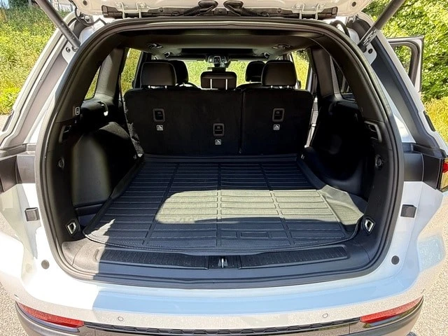 2025 Jeep WL Grand Cherokee - Image 15 of 31