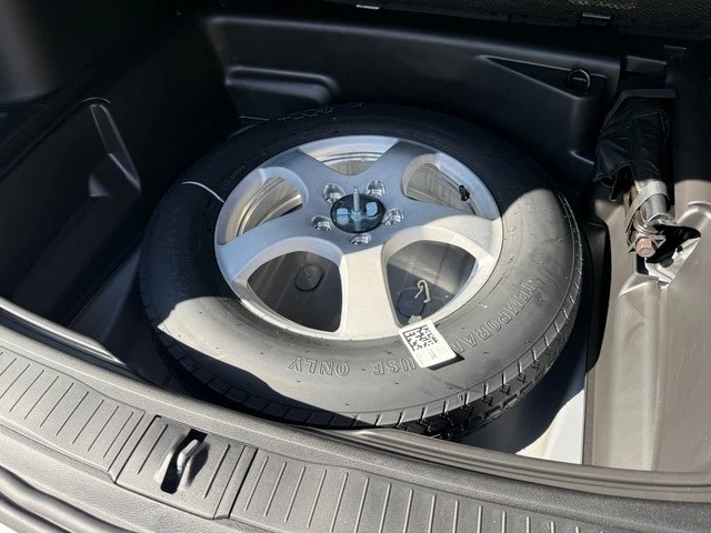 2025 Jeep WL Grand Cherokee - Image 18 of 21
