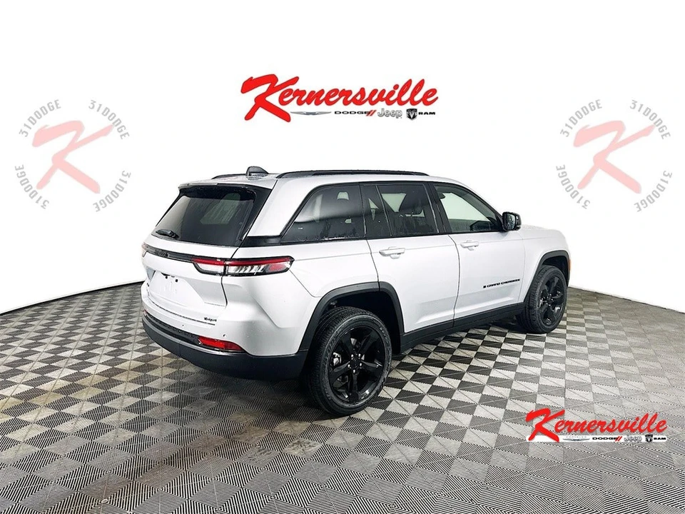 2025 Jeep WL Grand Cherokee - Image 7 of 12