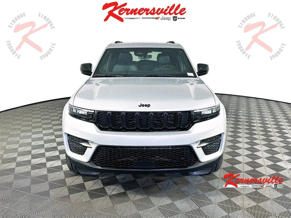 2025 Jeep WL Grand Cherokee - Image 2 of 12
