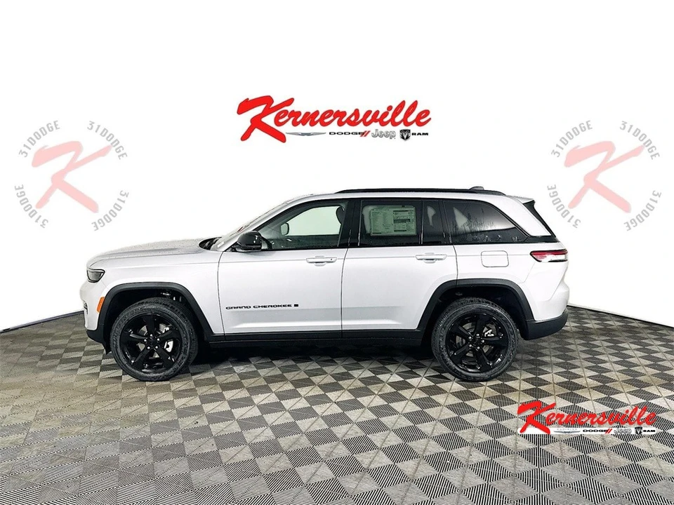 2025 Jeep WL Grand Cherokee - Image 4 of 12