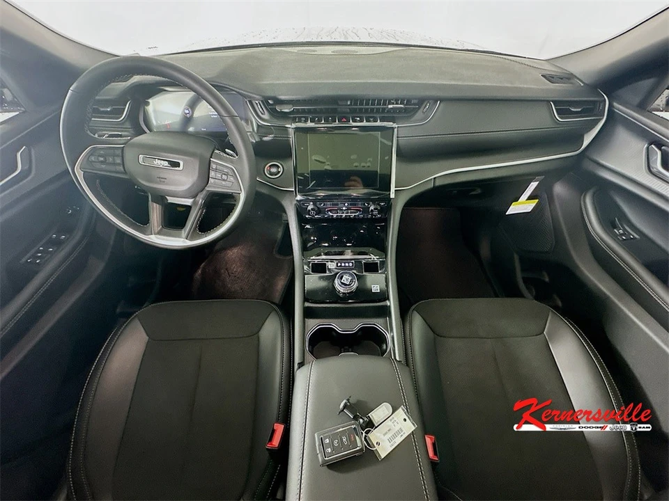 2025 Jeep WL Grand Cherokee - Image 9 of 12