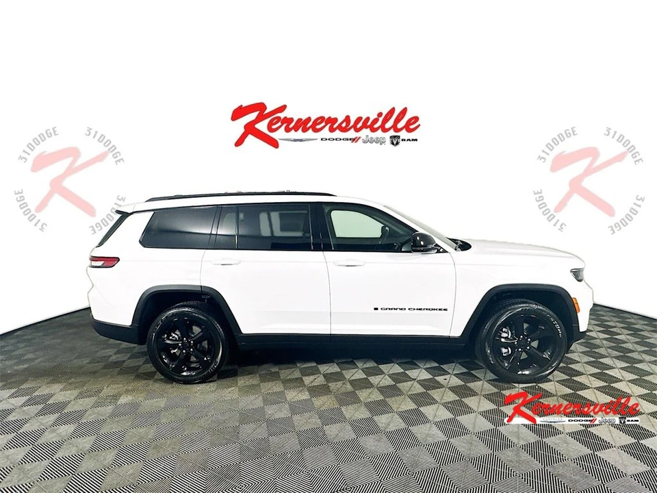 2025 Jeep WL Grand Cherokee - Image 8 of 12