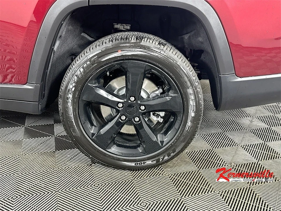 2025 Jeep KL Cherokee - Image 17 of 21