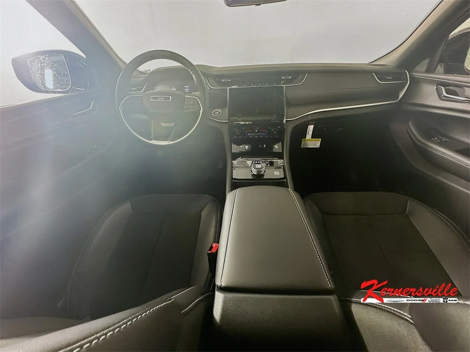 2025 Jeep KL Cherokee - Image 9 of 21