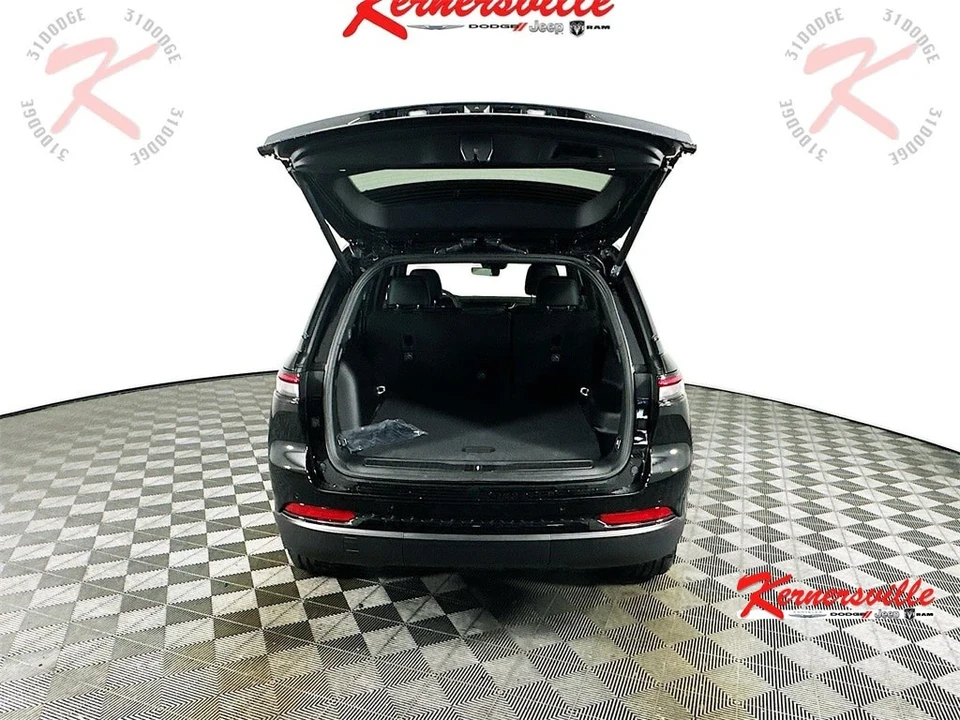 2025 Jeep KL Cherokee - Image 16 of 21
