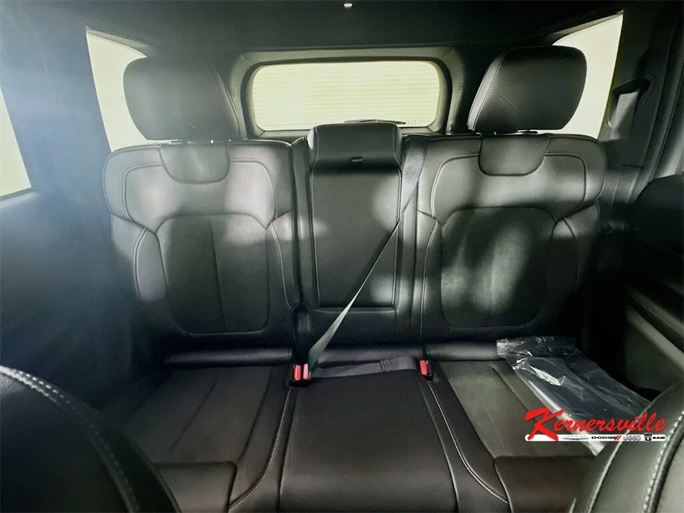2025 Jeep KL Cherokee - Image 10 of 21